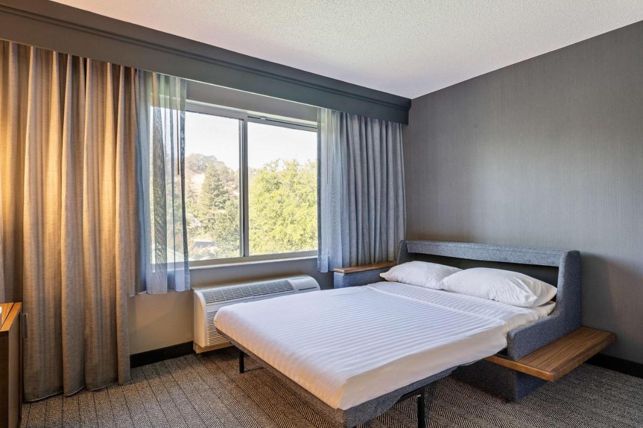 Sonesta Select San Ramon Hotel Exterior photo